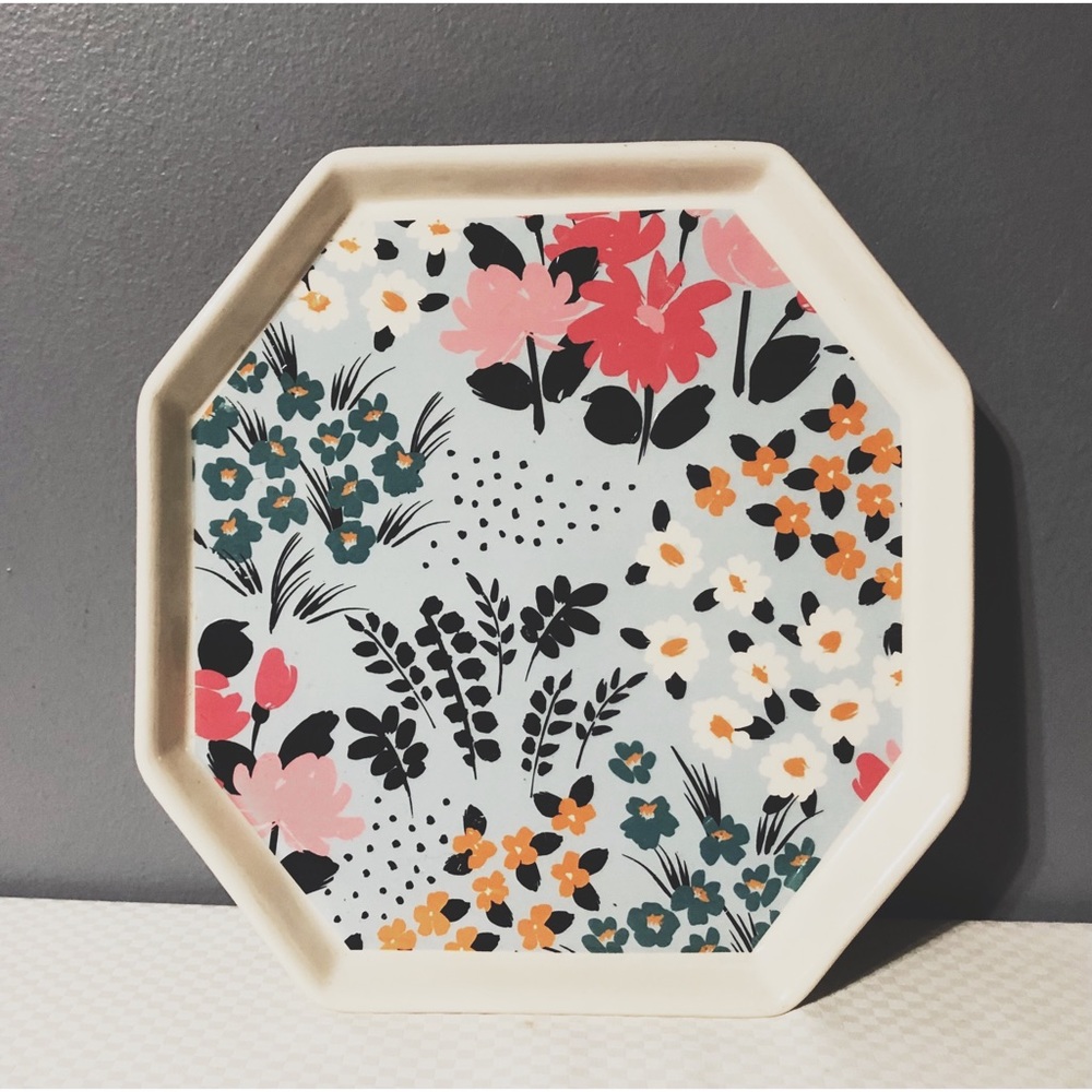 MRL Home Styles Octagon Ceramic Floral Trinket Tray, NEW
